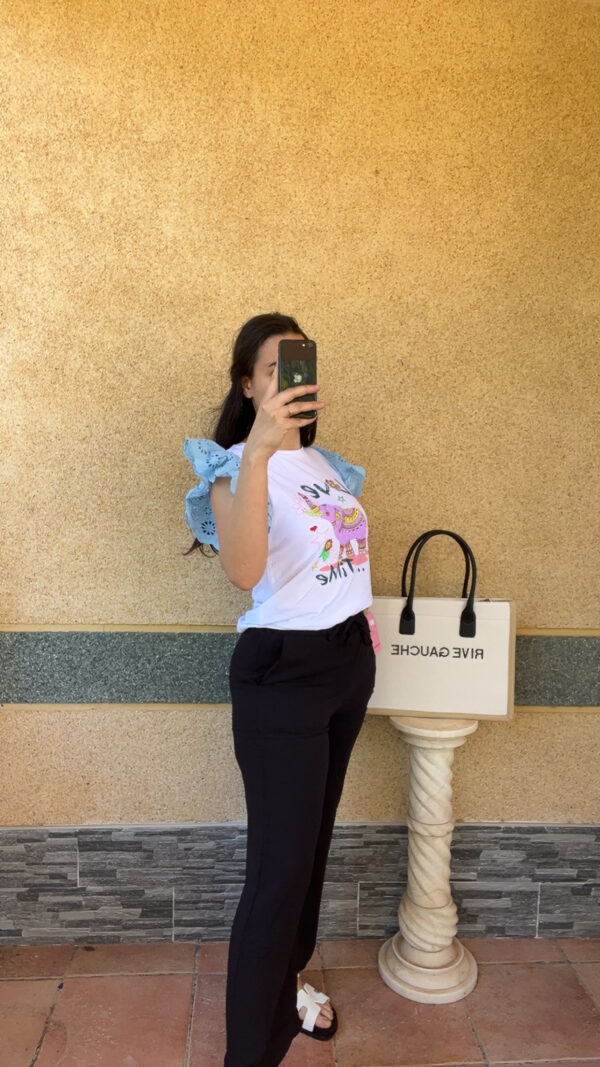 T-shirt volant bleu Amaya – Image 3
