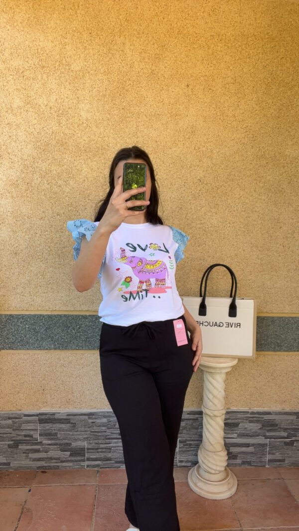 T-shirt volant bleu Amaya – Image 2